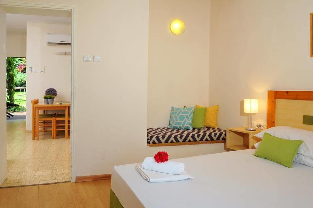 Travel Hotel Eilon Elon Dış mekan fotoğraf